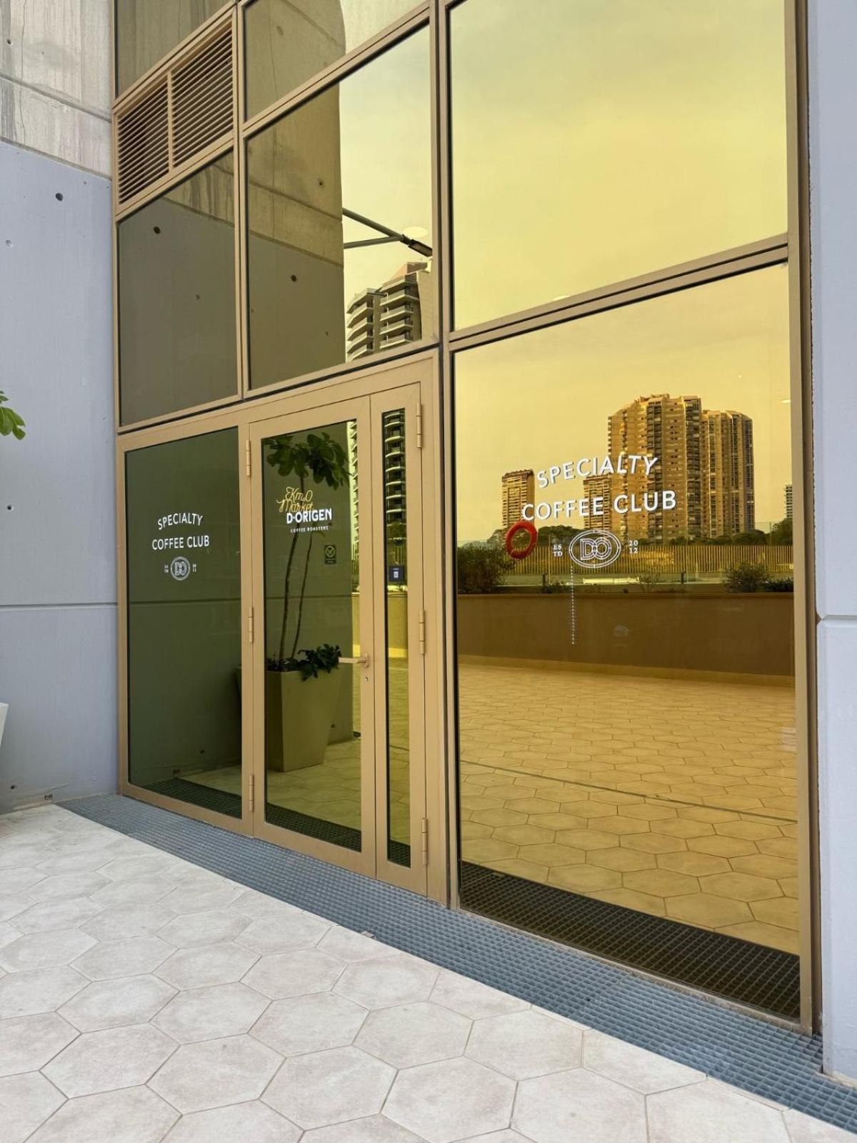 Апартаменты Skypartment Intempo Бенидорм Экстерьер фото